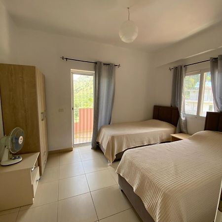 Gkiko'S Guest House Qeparo Bagian luar foto